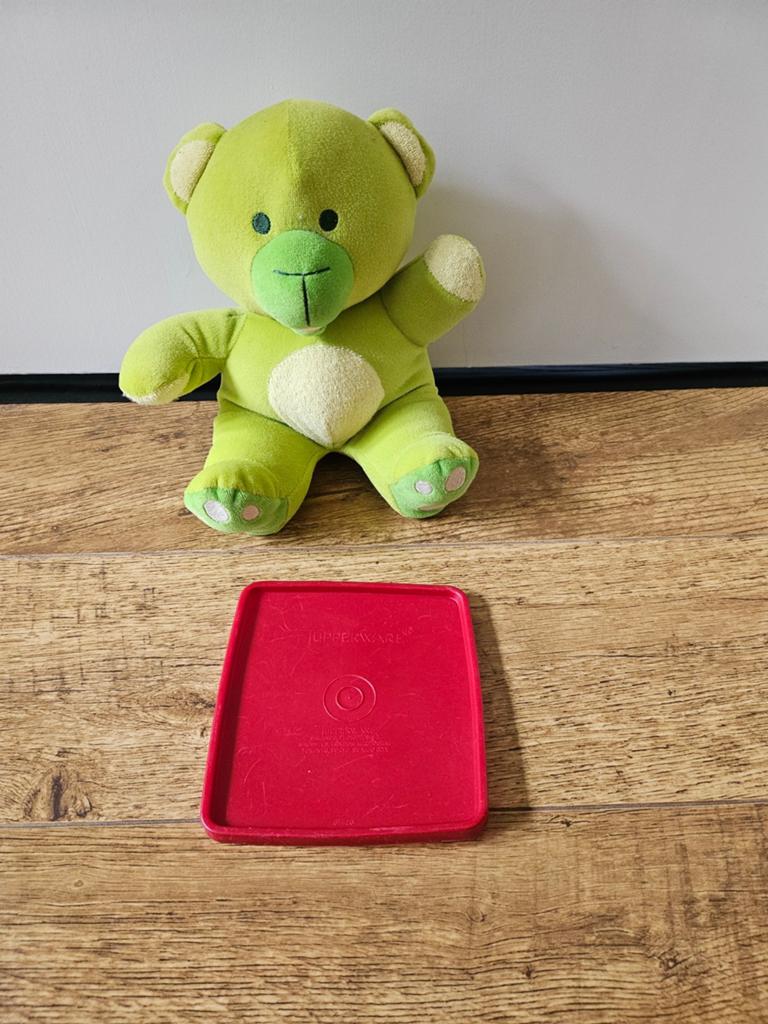 Tupperware rode deksel rechthoek- 13 x 14 cm, Ophalen of Verzenden, Gebruikt, Rood, Overige typen