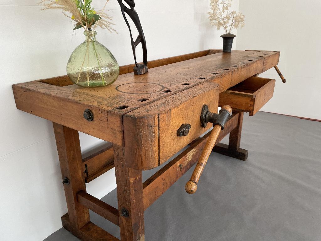 Vintage oude houten werkbank, dressoir, bureau, sidetable, Eikenhout, 200 cm of meer, Ophalen of Verzenden, Zo goed als nieuw
