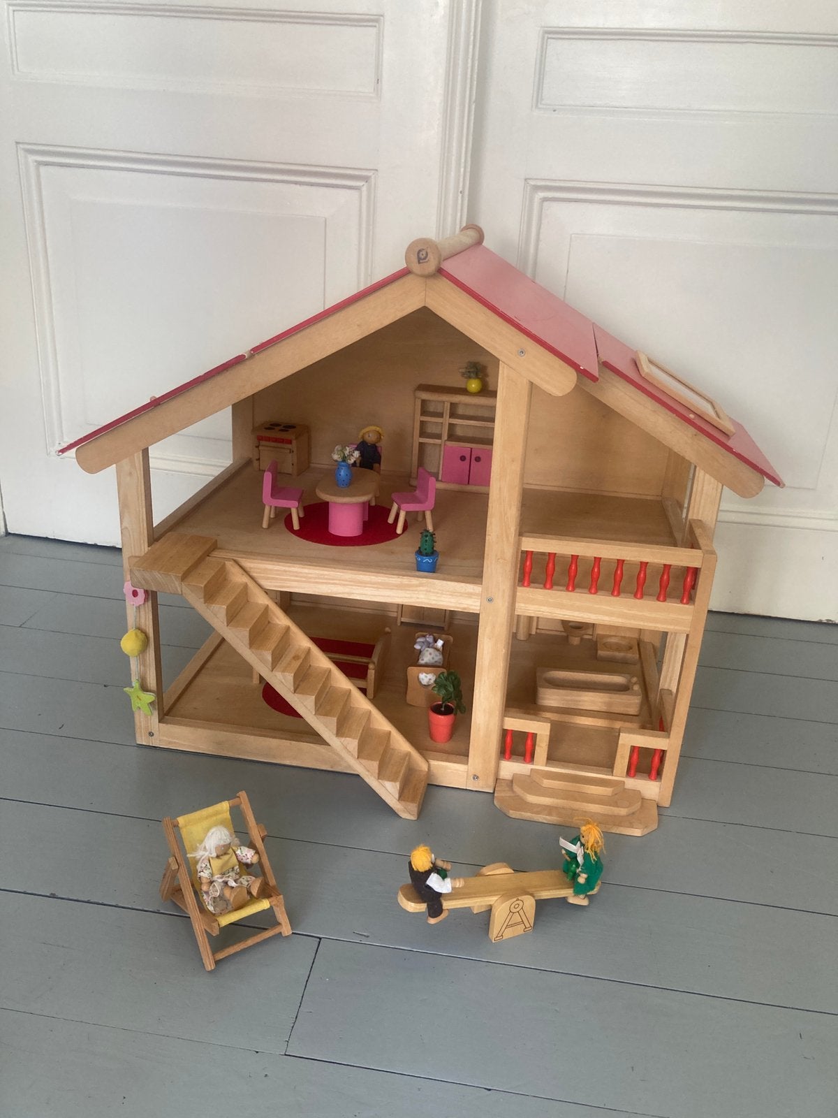 Houten poppenhuis Pintoy, Ophalen, Gebruikt, Poppenhuis