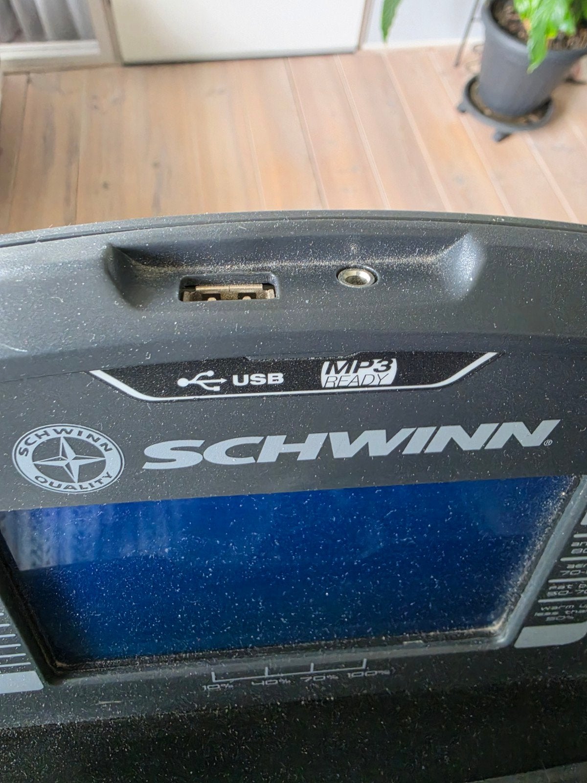 Schwinn Hometrainer met Bluetooth en USB-aansluiting, Ophalen, Zo goed als nieuw, Hometrainer