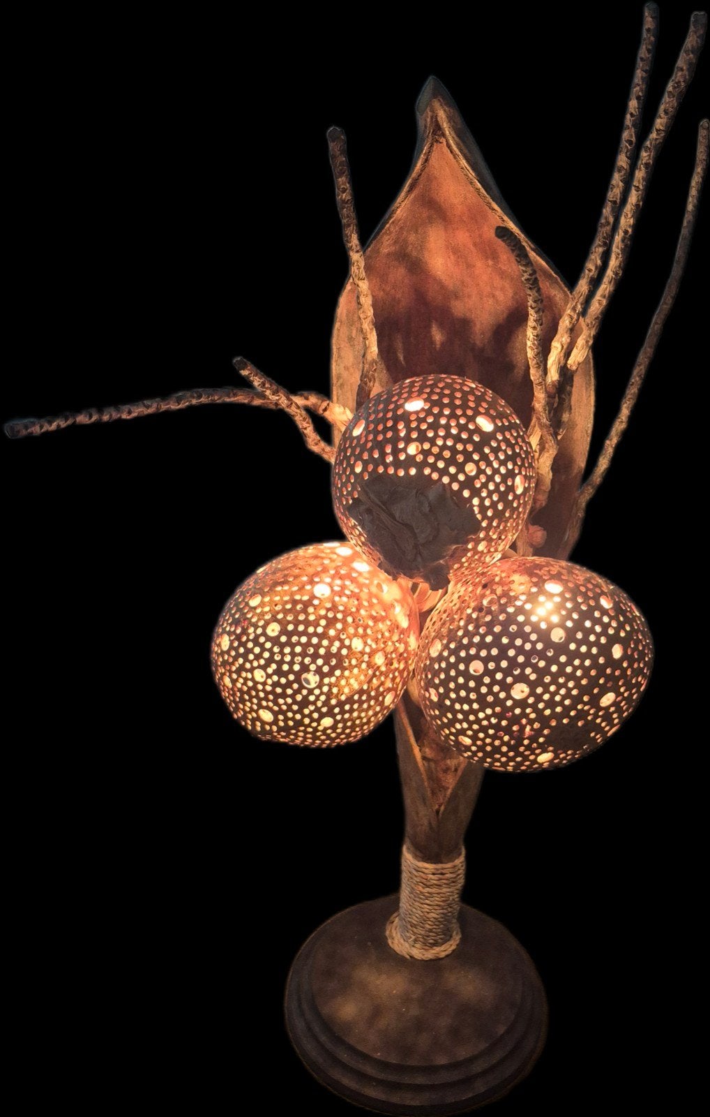 Unieke handgemaakte lamp van palmblad en kokosnoten, Ophalen of Verzenden, Gebruikt, Bohemian, Natuurlijk, Etnisch