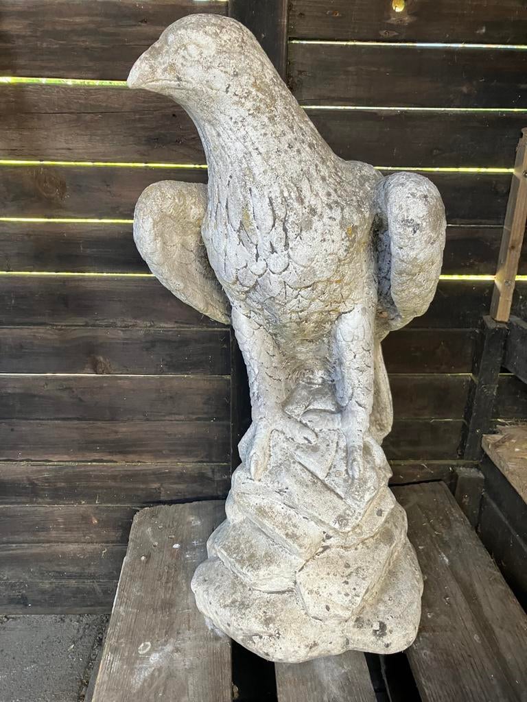 Massieve Betonnen Arend - Tuinbeeld 60 cm hoog, Tuin en Terras, Tuinbeelden, Ophalen of Verzenden, Gebruikt, Beton, Dierenbeeld