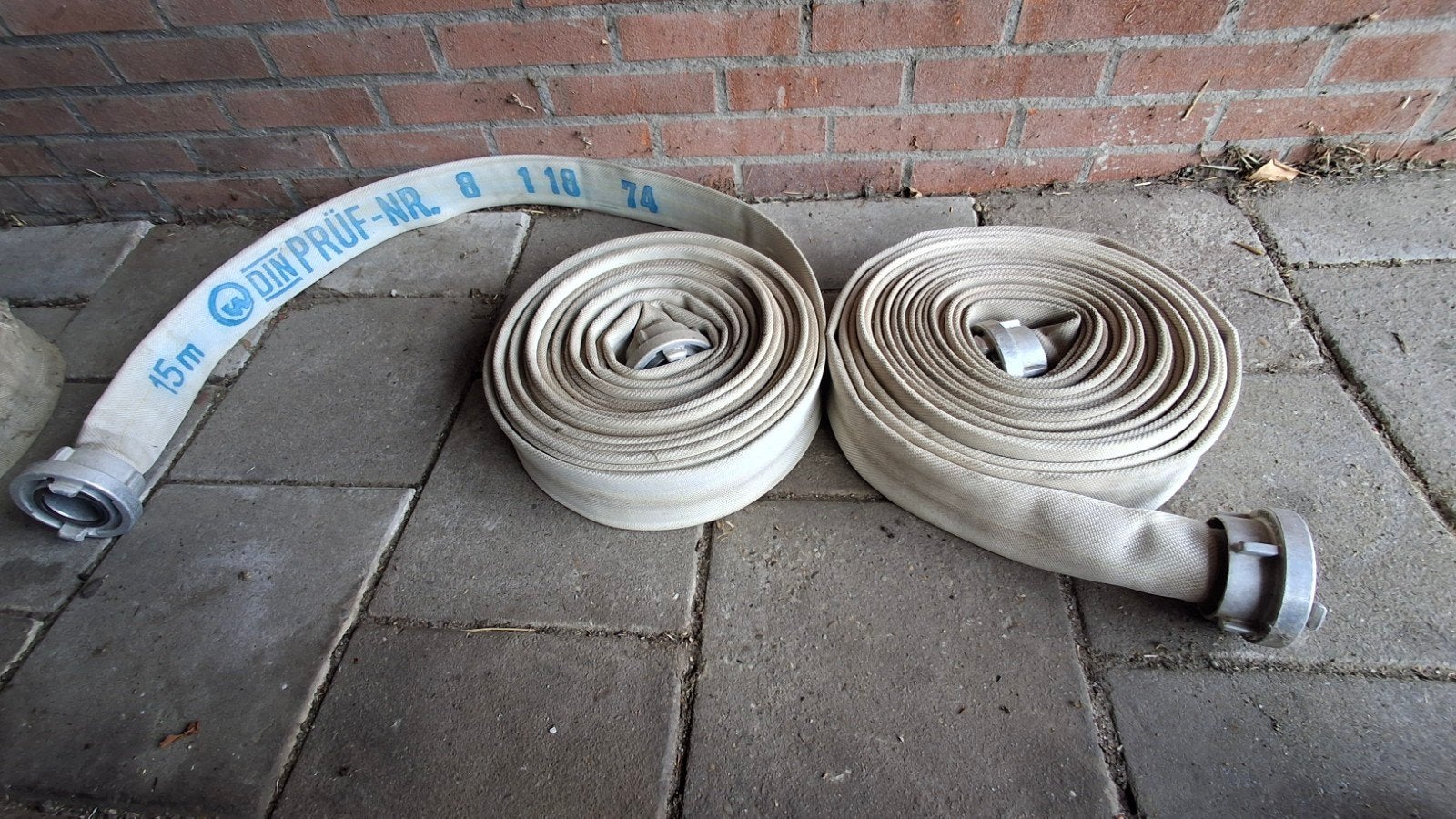 2x Nette 3 inch waterslangen van 15m, 66mm nokken aansluitin, Tuin en Terras, Ophalen