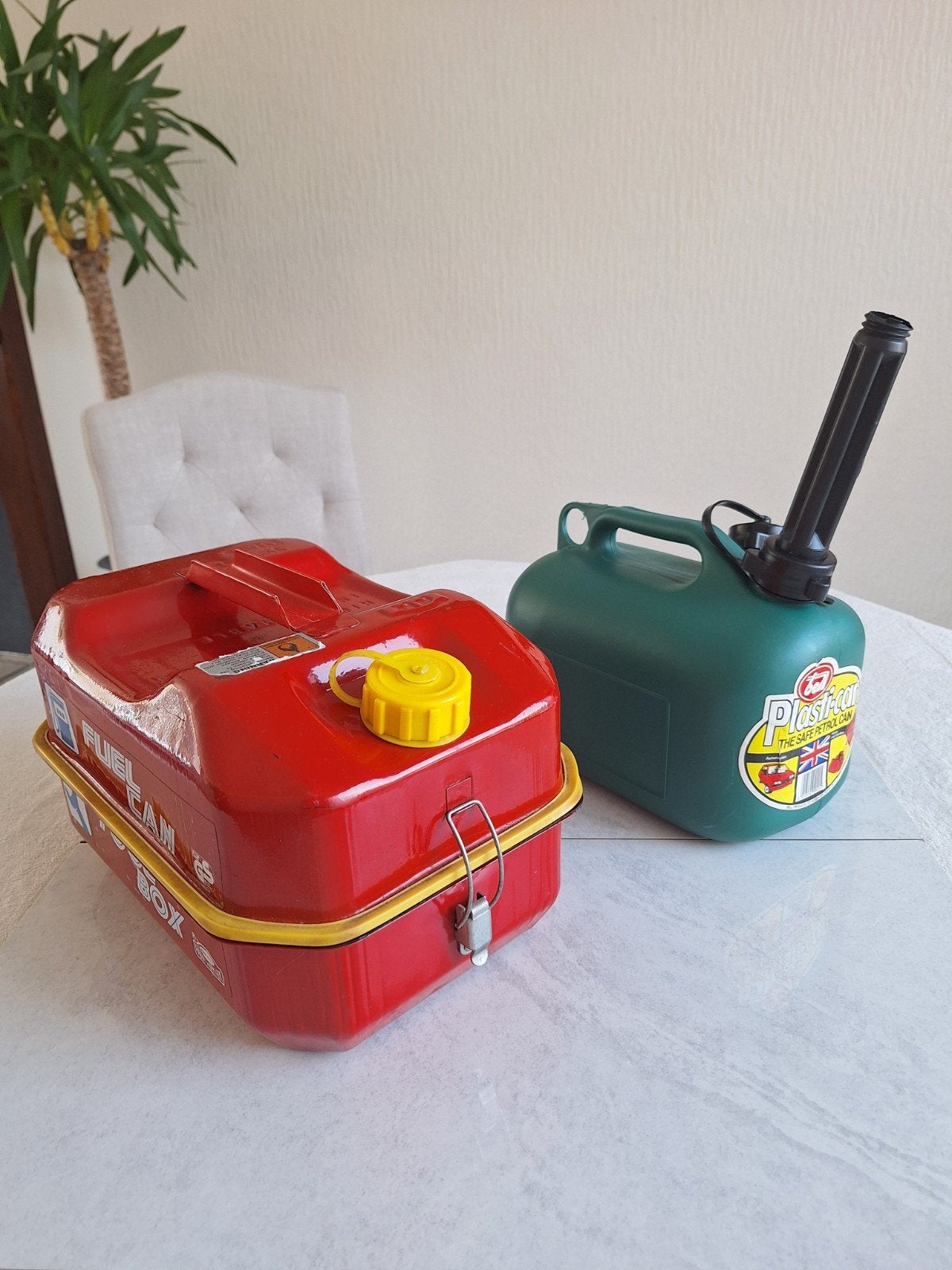 2  RESERVE BRANDSTOF TANKJES  // 5 Liter per stuk, Ophalen of Verzenden