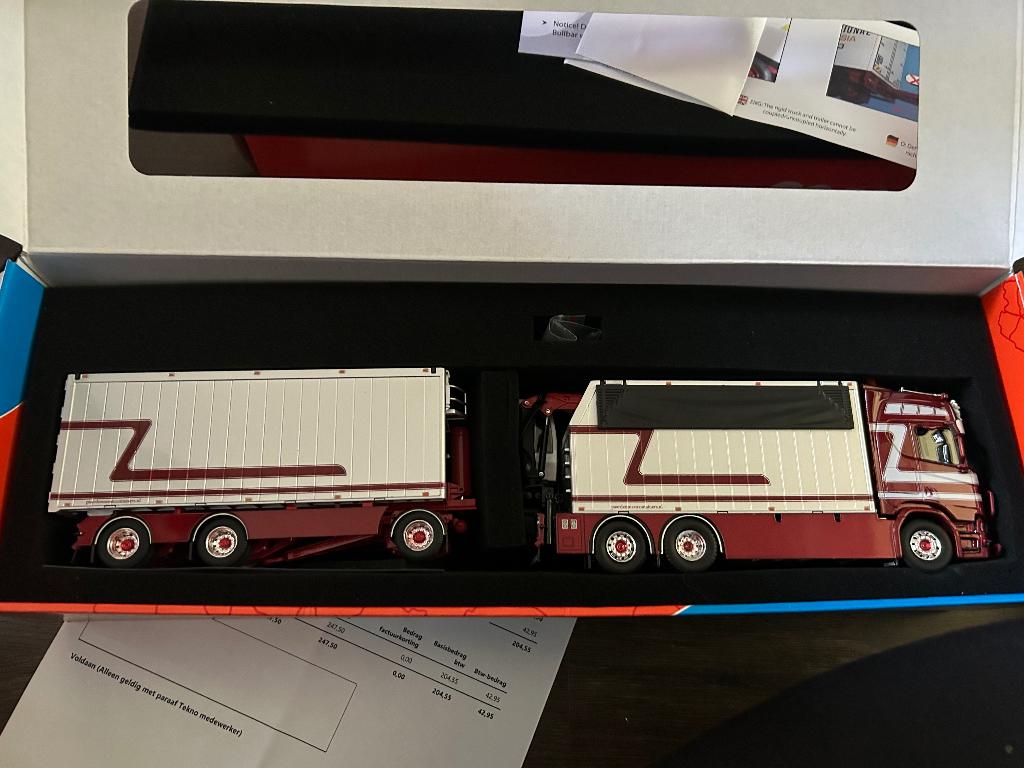 GJ van Leeuwen Scania, Hobby en Vrije tijd, Modelauto's | 1:50, Ophalen, Zo goed als nieuw, Bus of Vrachtwagen, Tekno