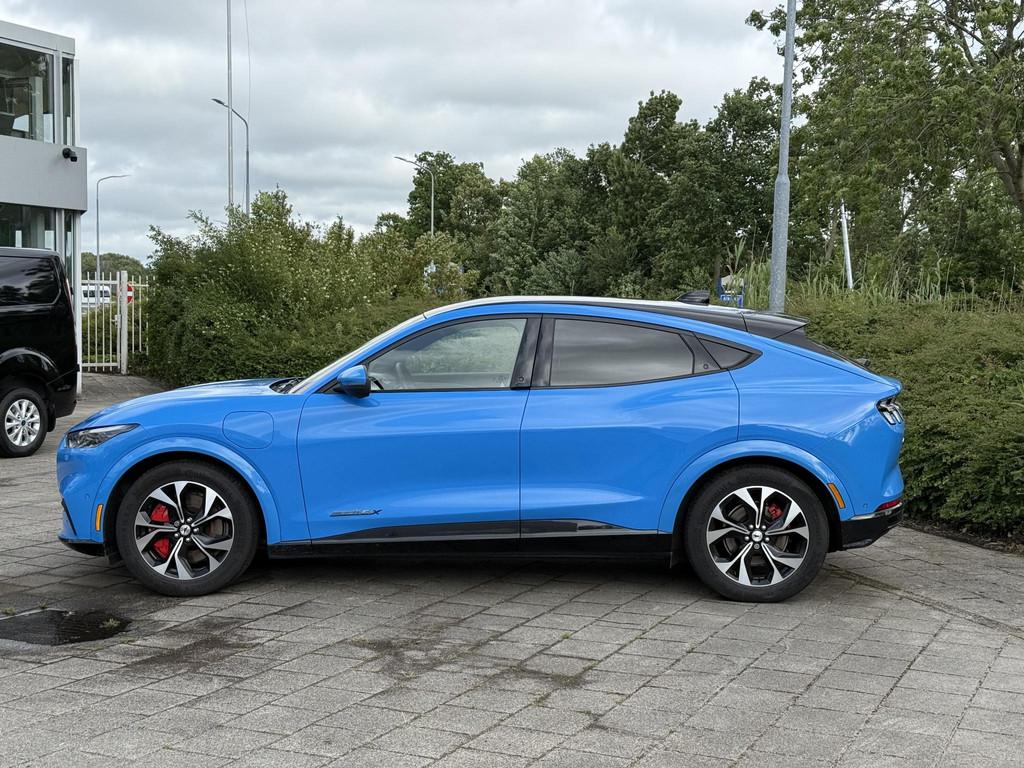 Ford Mustang Mach-E Extended First Edition AWD 98 kWh, Auto's, Gebruikt, 750 kg, Blauw, Origineel Nederlands