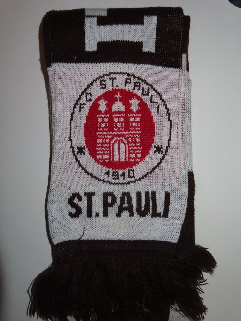 Voetbalsjaal FC Sankt Pauli, Verzenden, Zo goed als nieuw, Buitenlandse clubs, Vaantje of Sjaal