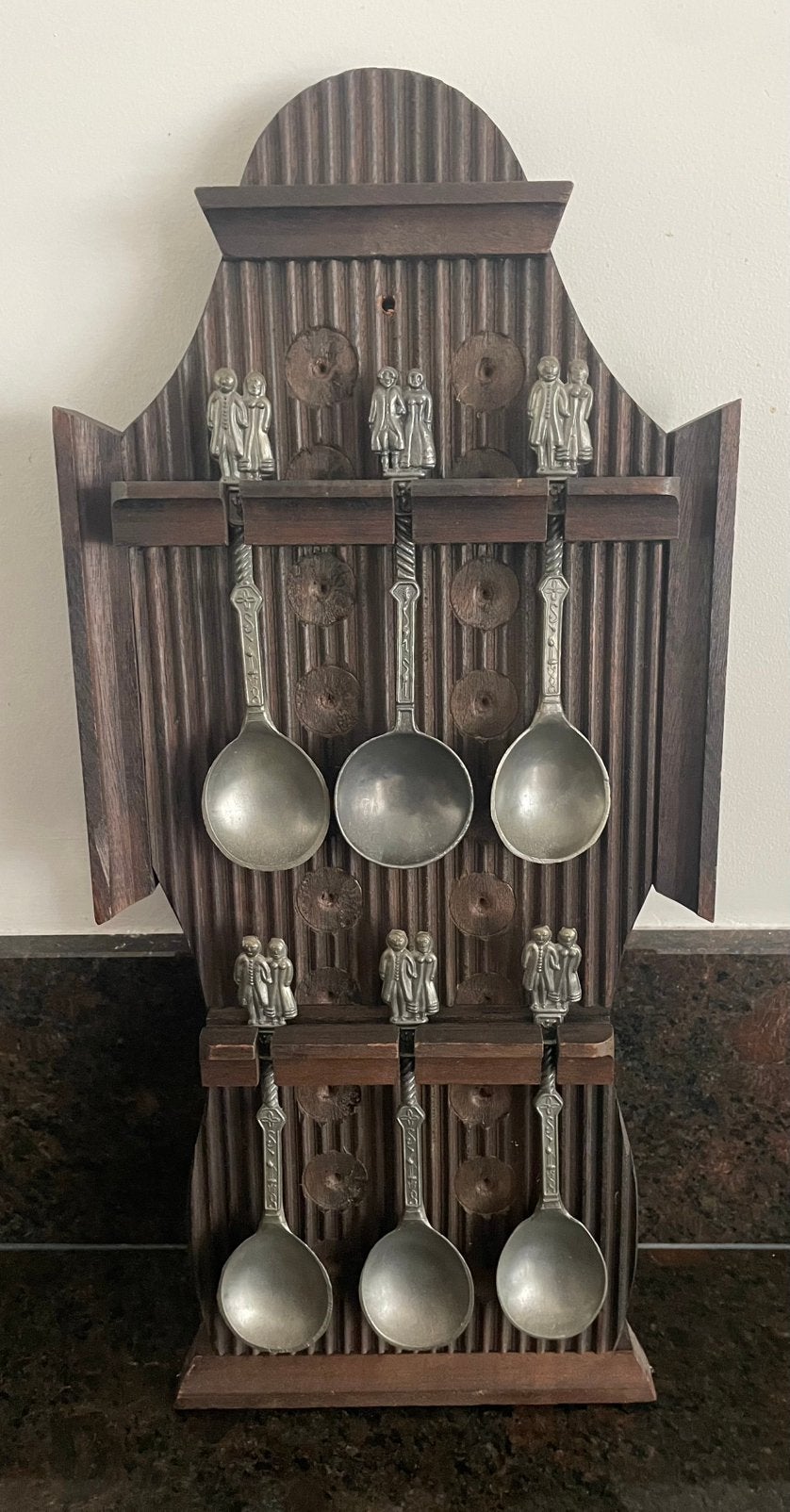 Vintage houten lepelrek met 6 tinnen lepels - compleet, Ophalen of Verzenden