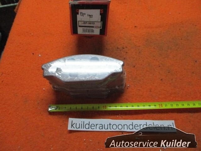 Remblokken voorzijde Toyota Dyna 100 Hiace III VW Taro Nippa, -, -, Nieuw, Ophalen of Verzenden