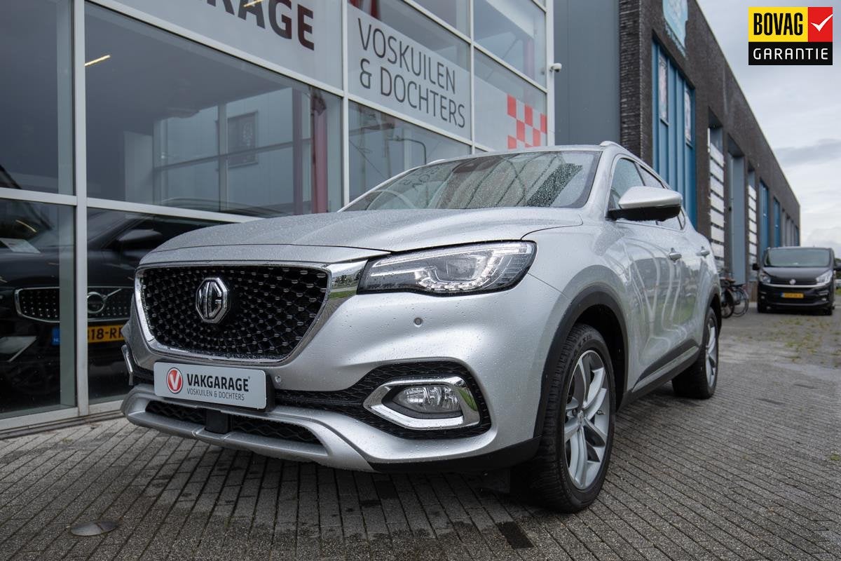 MG EHS 1.5 TGDI Luxury | PHEV | Sardana Red leder | Virtual, Auto's, Gebruikt, Zwart, 4 cilinders, 285 pk
