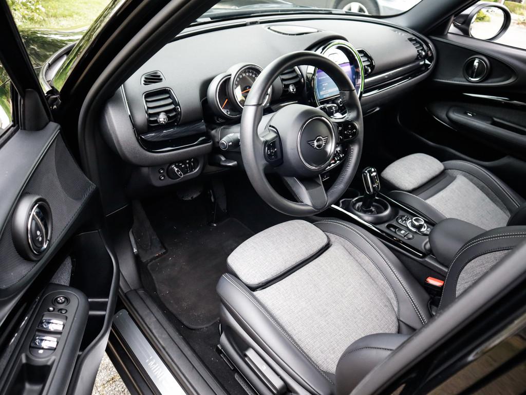 MINI Clubman 1.5 Cooper Business Edition 1e-Eig & Dealer-Ond, Auto's, 12 maanden, 136 pk, Gebruikt, Leder en Stof