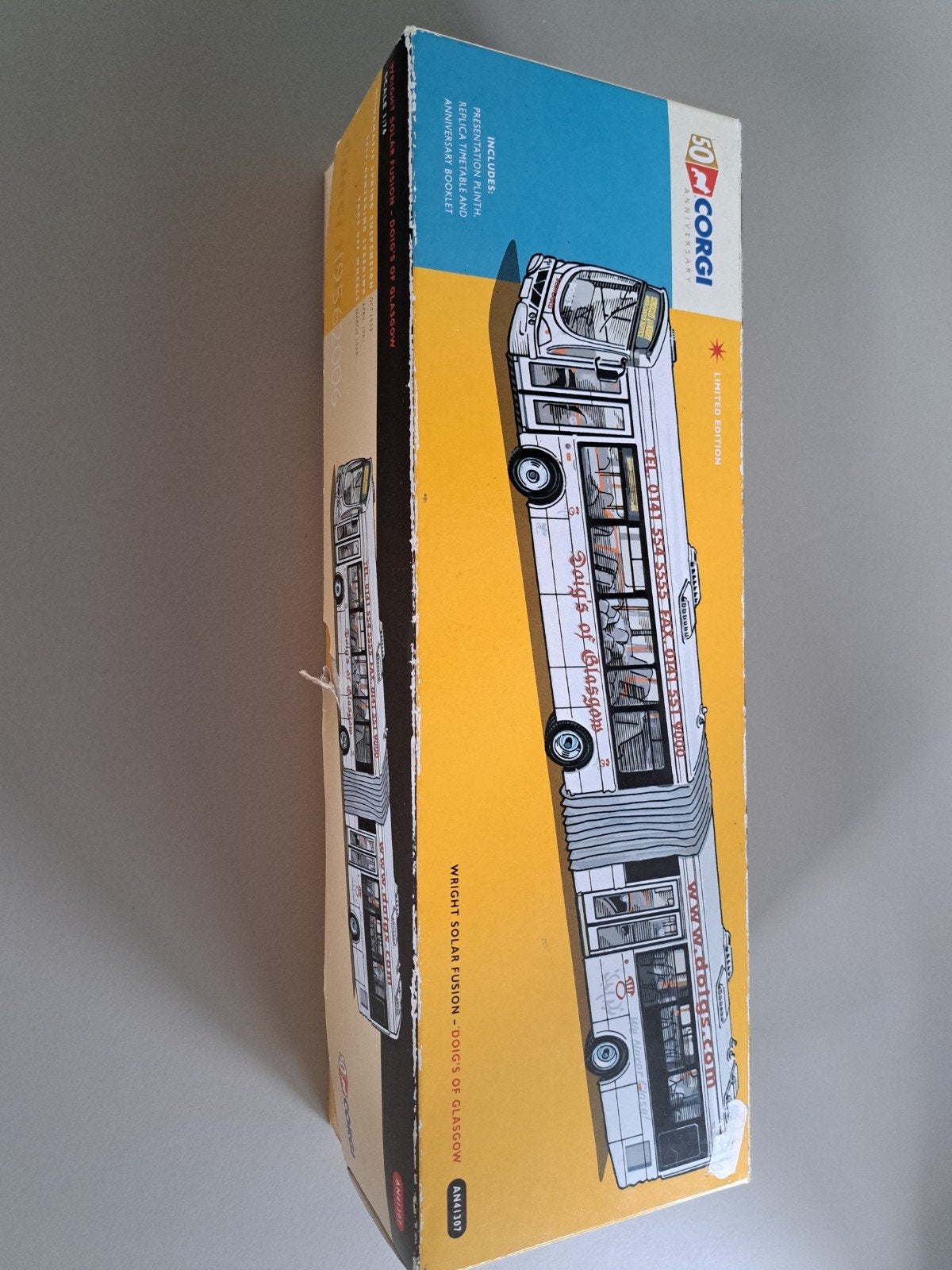 corgi Doig's of Glasgow, 1:76., Ophalen of Verzenden, Nieuw, Bus of Vrachtwagen