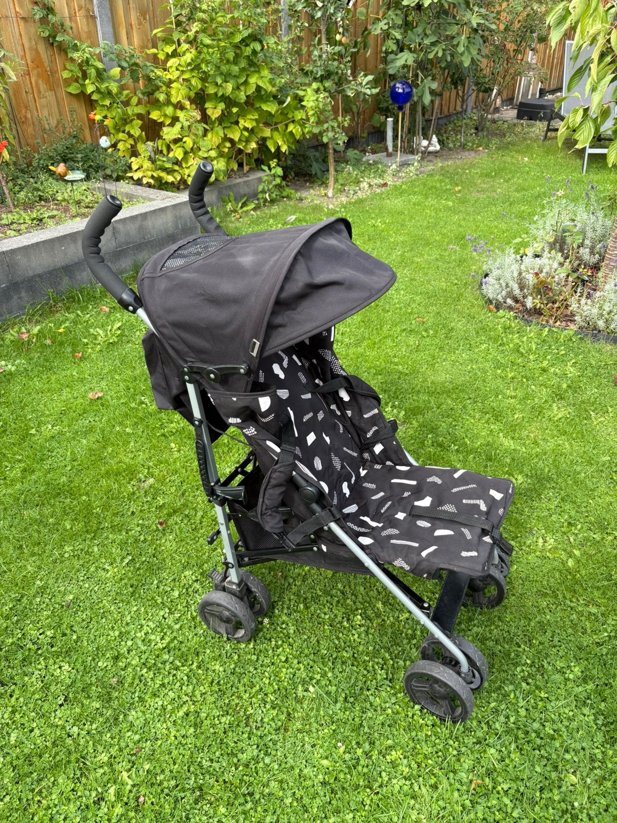 Handige buggy (Prenatal) inclusief voetenzak., Ophalen, Gebruikt