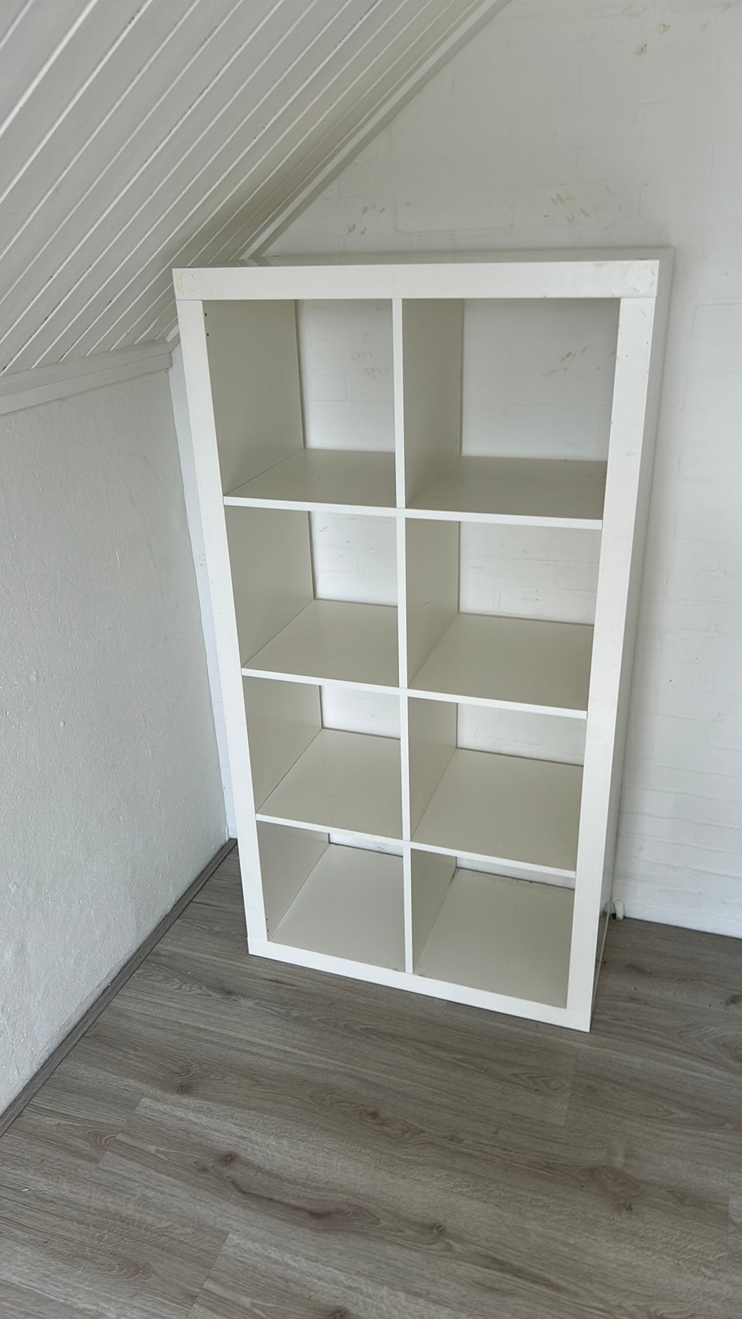 Witte Kallax-stijl kast met 8 vakken, Ophalen, Met plank(en), Gebruikt, 50 tot 100 cm
