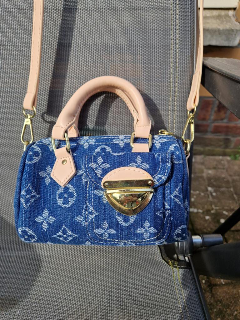 Nieuw nano denim jeans kleine schoudertas, Ophalen of Verzenden, Nieuw, Blauw, Schoudertasje