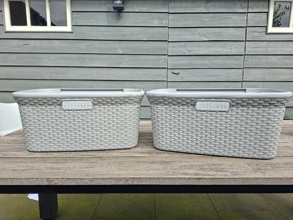 WASMANDEN (2 stuks), Ophalen, Zo goed als nieuw, Grijs, Wasmand