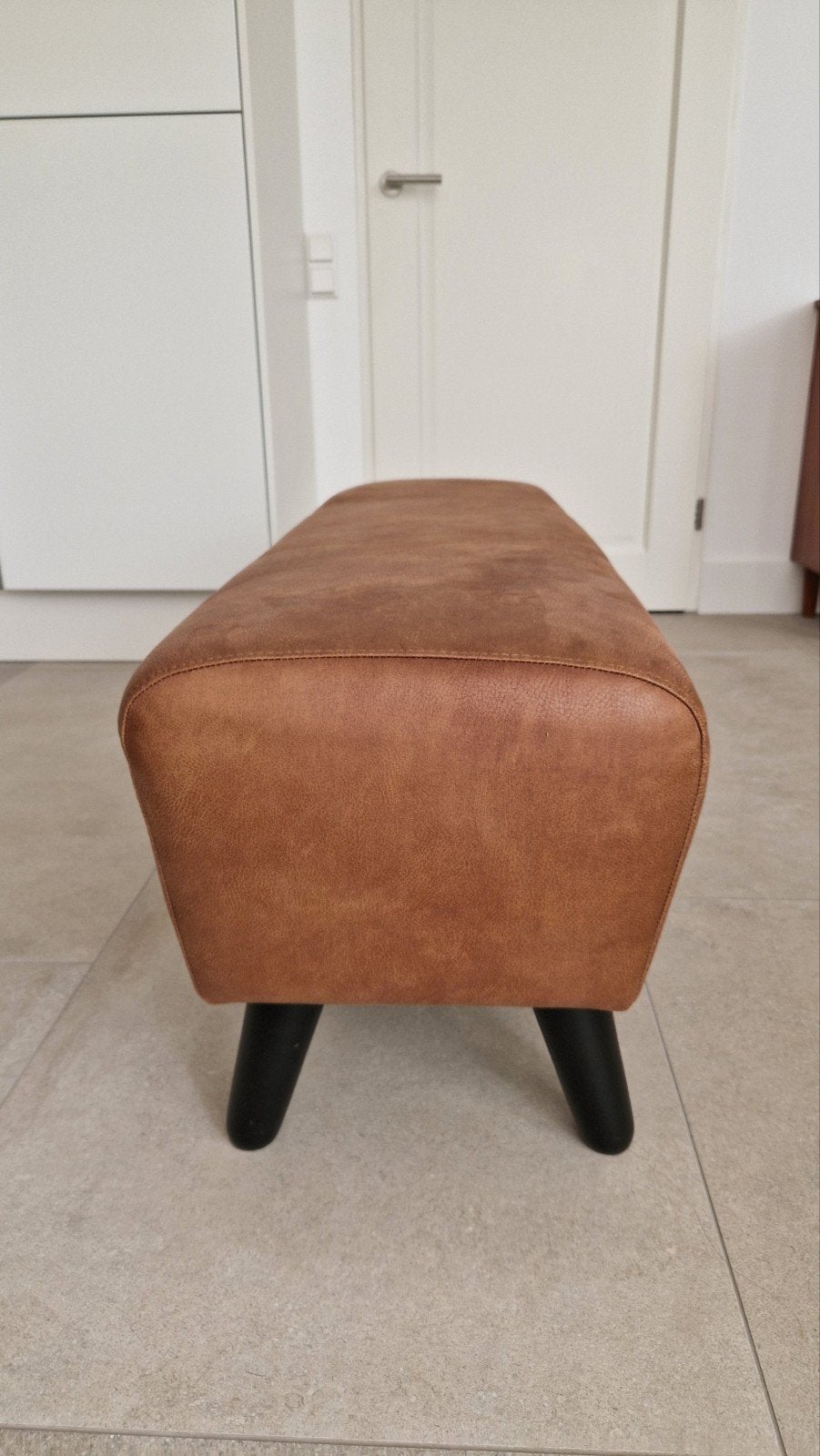 Hocker  - Cognac stof/kunstleder, Huis en Inrichting, Banken | Voetenbanken en Poefen, Ophalen, Gebruikt, Minder dan 50 cm, 100 tot 125 cm