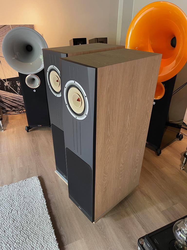 Lyritech Magic 8 - Zomerdeal!
