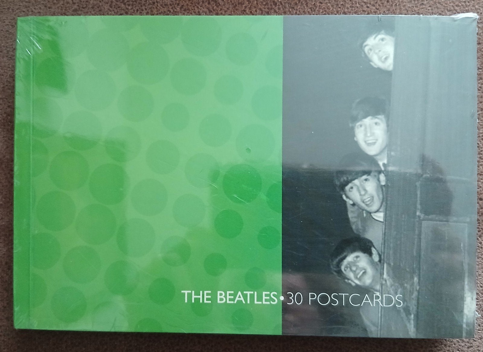 The Beatles - 30 Postcards (Nieuw in verpakking), Ophalen of Verzenden, Nieuw, Foto of Kaart
