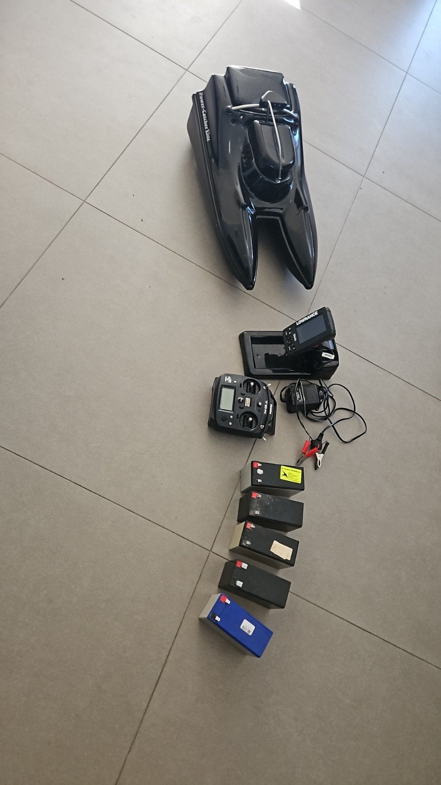 Voerboot Power Catcher Elite GPS, dieptemeter, 6 accu's, Watersport en Boten, Hengelsport | Algemeen, Ophalen, Gebruikt, Overige typen
