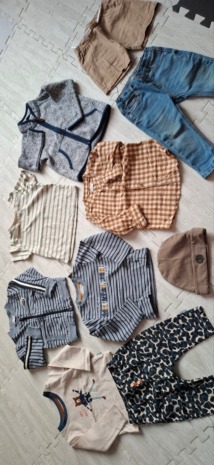 Kleding set maat 74/80, Kinderen en Baby's, Babykleding | Maat 74, Ophalen of Verzenden, Zo goed als nieuw, Jongetje of Meisje