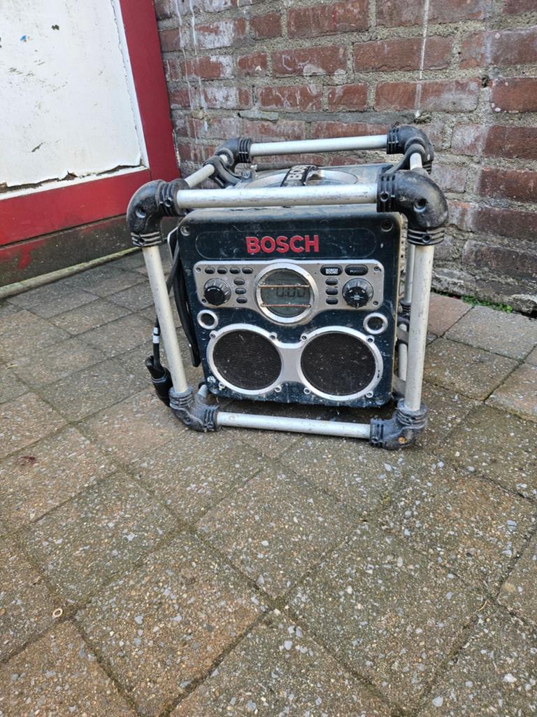 Bosch Bouwradio - Robuust en Betrouwbaar, Ophalen, Gebruikt, Bouwradio