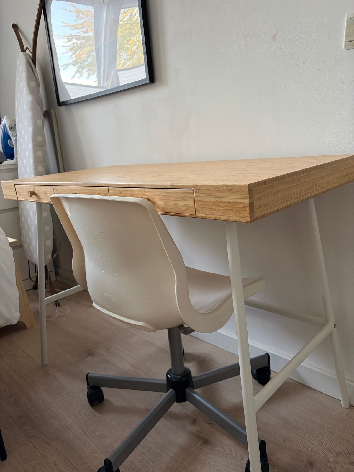 IKEA LILLÅSEN Bamboe Bureau met Lades + bureaustoel, Ophalen, Zo goed als nieuw, IKEA, Computerbureau