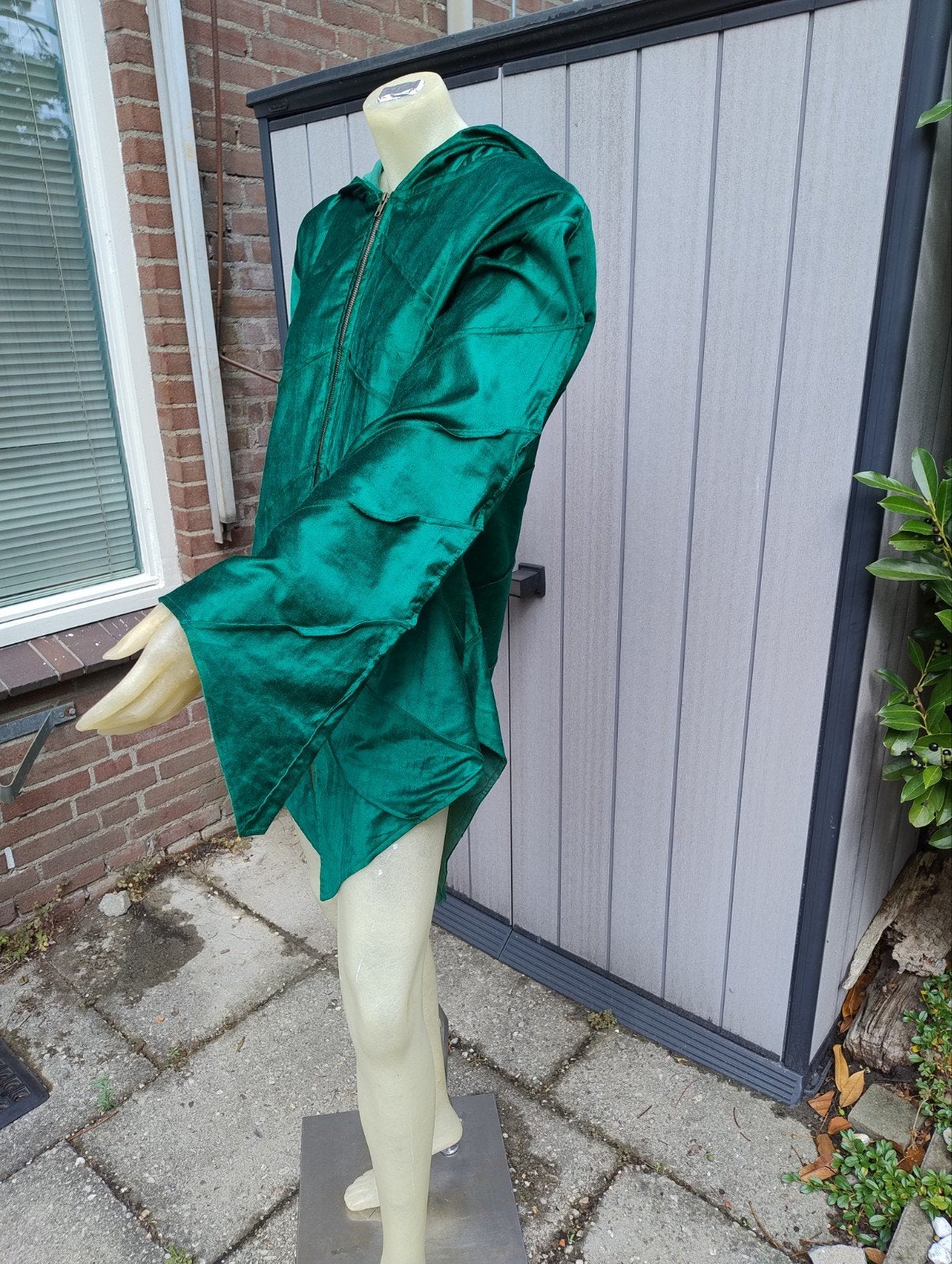 Two Sisters fluwelen Elfenjas met grote kapuchon mt xl - xxl, Kleding | Dames, Overige typen, Two Sisters, Maat 46/48 (XL) of groter