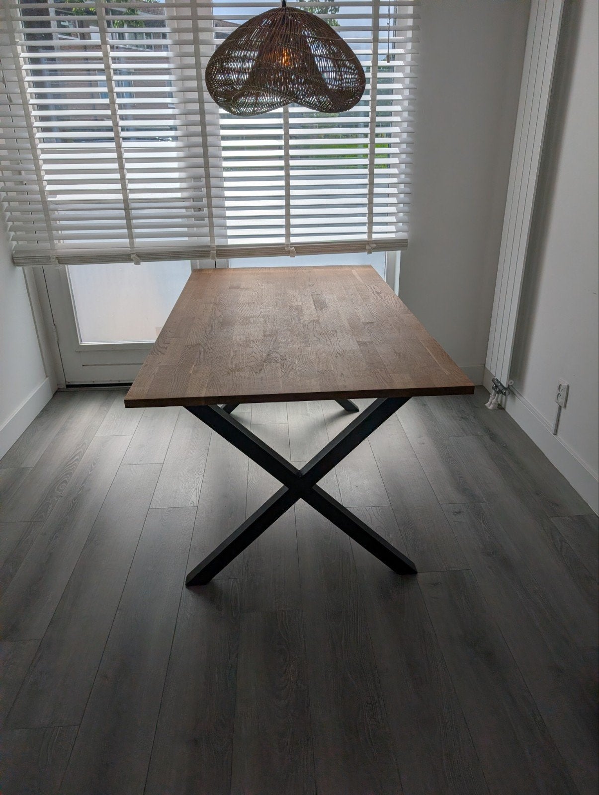 Eettafel 160cm x 90xm, Huis en Inrichting, Tafels | Eettafels, Ophalen