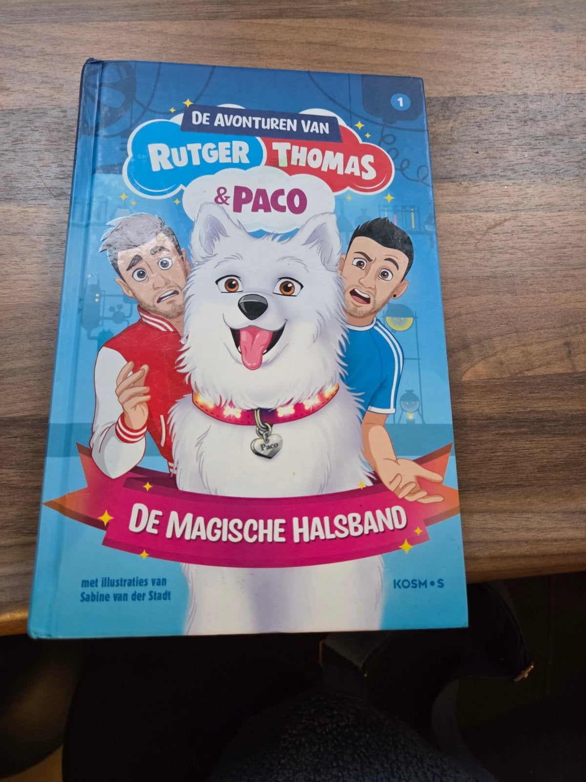 De Avonturen van Rutger, Thomas & Paco: De Magische Halsband, Boeken, Kinderboeken | Jeugd | onder 10 jaar, Ophalen, Zo goed als nieuw