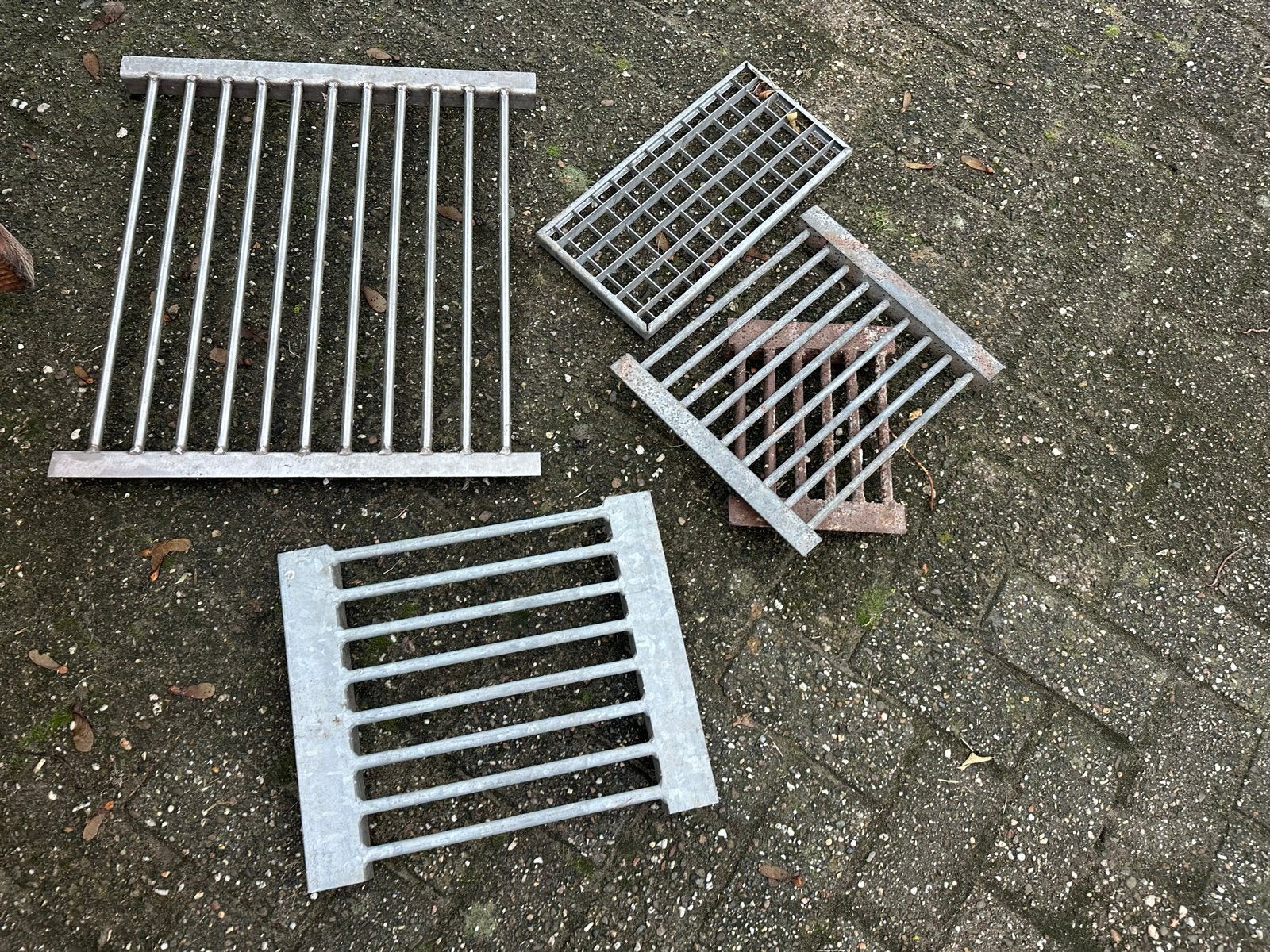 Diverse roosters (RVS, gegalvaniseerd), Ophalen of Verzenden, Gebruikt