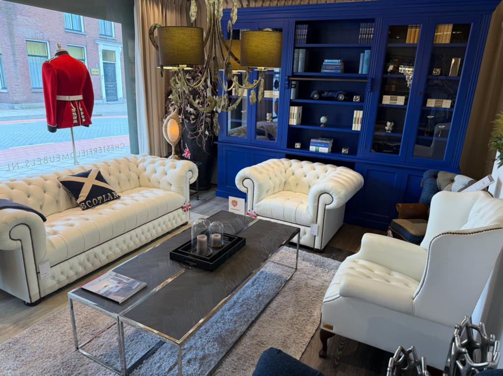 SHOWROOMMODEL The Leicester chesterfield bankstel 3-1-1 wit, Ophalen of Verzenden, Nieuw