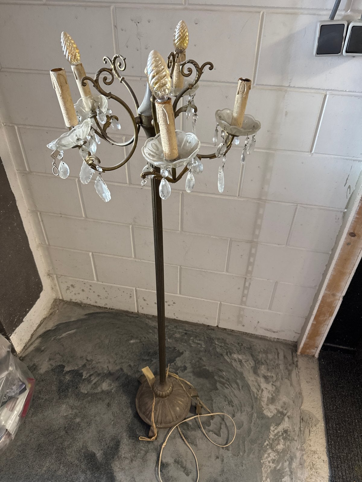 Vintage vloerlamp opknapper - 1.40m hoog, Ophalen, Gebruikt, Metaal, 100 tot 150 cm