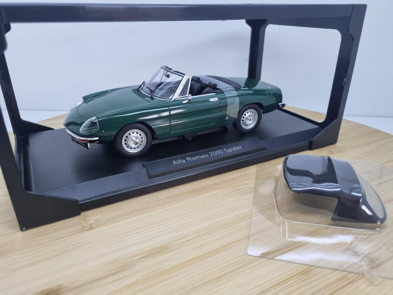 Norev Alfa Romeo 2000 Spider Groen Limited Edition 1:18, Auto, Nieuw, Norev, Ophalen of Verzenden