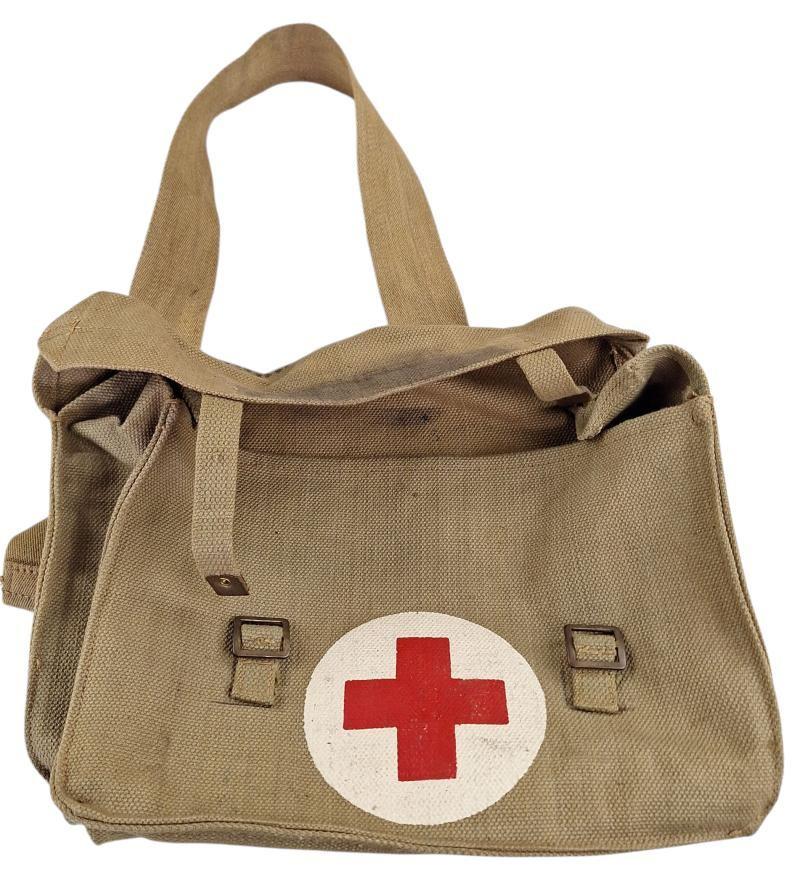 britse medice ww2 tas in nette staat, Verzamelen, Militaria | Tweede Wereldoorlog, Ophalen of Verzenden, Engeland, Overige typen