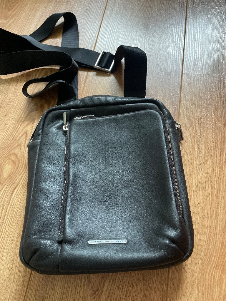 Schoudertas, zwart, Porsche Design, Overige merken, Zwart, Ophalen of Verzenden, Zo goed als nieuw