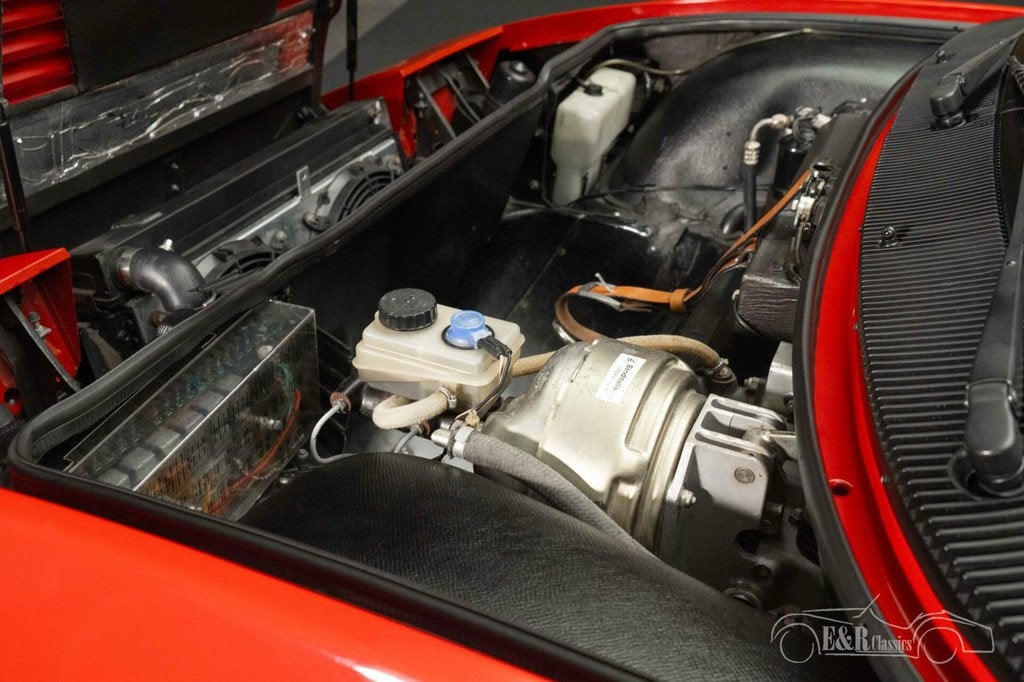 Ferrari Mondial Cabriolet | 43.943 Km | Airco | 1985, Auto's, Achterwielaandrijving, Cabriolet, 4 stoelen, Leder