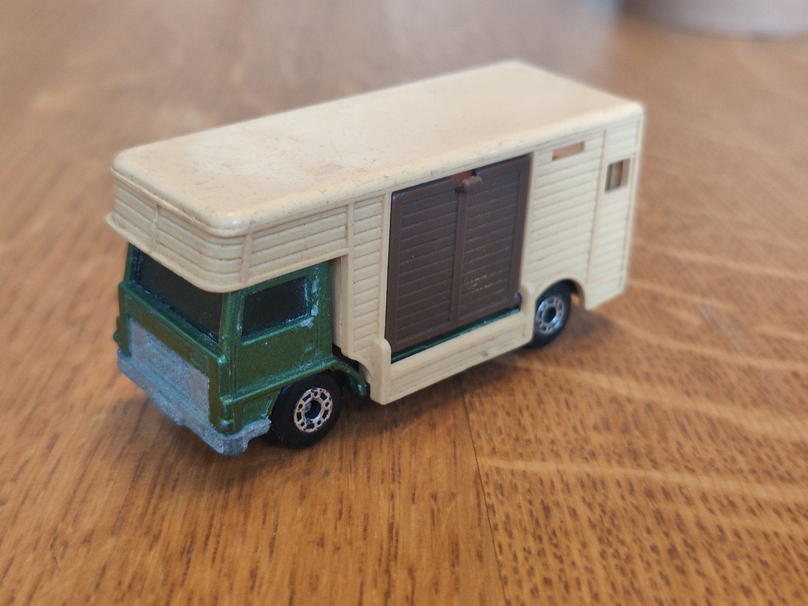 Matchbox Horse Box GROEN, Ophalen of Verzenden, Zo goed als nieuw, Auto