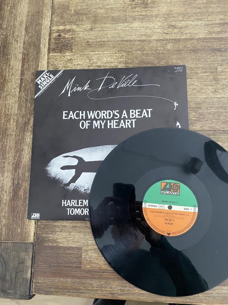 Mink DeVille – Each Word's A Beat Of My Heart 12", Cd's en Dvd's, Vinyl | Pop, Ophalen of Verzenden, 1980 - 1989, Zo goed als nieuw