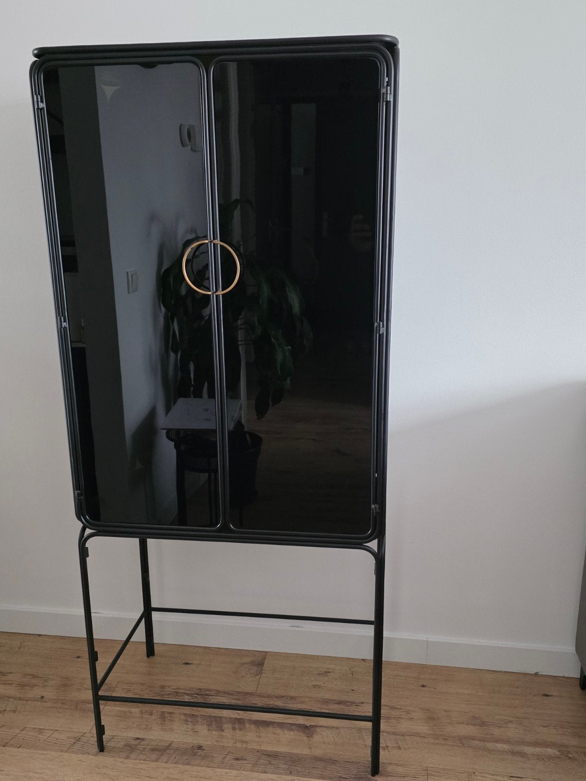 Stijlvolle Vitrinekast met Glazen Deuren en Planken, Ophalen, Met plank(en), 50 tot 100 cm, 150 tot 200 cm