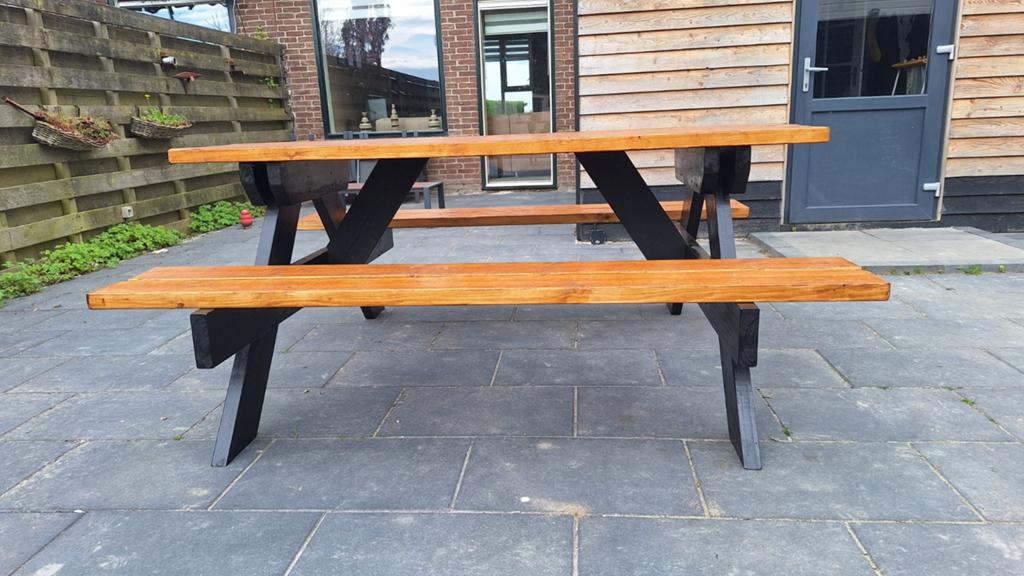 Robuuste Notenkleur Tuintafel, Tuin en Terras, Tuintafels, Nieuw, Rechthoekig, Hout, Ophalen