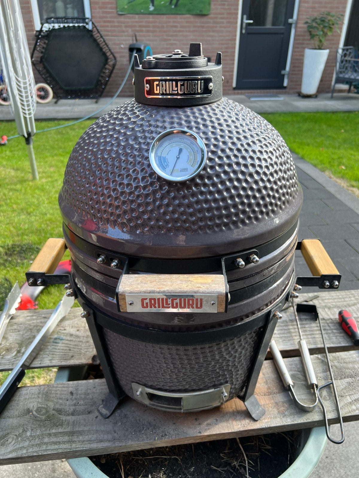 Grill Guru Compact Kamado - Zo goed als nieuw, Ophalen, Gebruikt