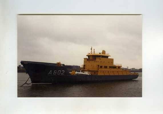 scheepvaart-foto-MARINE-A802, Verzamelen, Scheepvaart, Ophalen of Verzenden, Zo goed als nieuw, Motorboot, Boek of Tijdschrift