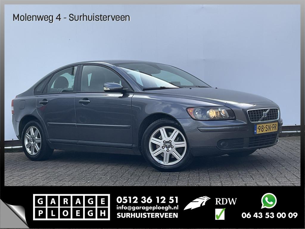 Volvo S40 2.4 5-Cil Automaat Cruise Leer Clima Trekhaak NL-A, Gebruikt, Parkeersensor, 700 kg, 2435 cc