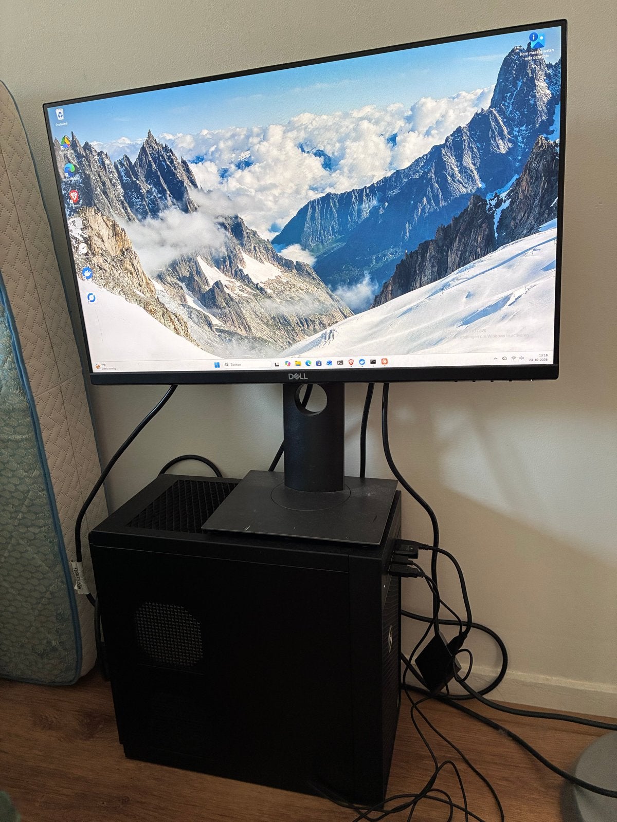 Dell Desktop PC, 32GB RAM en Dell Monitor samen, Computers en Software, Ophalen, Gebruikt, 32 GB, Met monitor