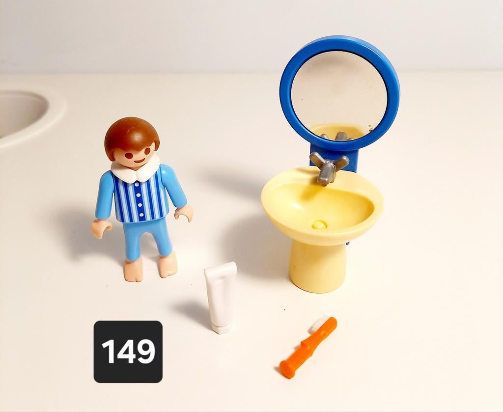 Playmobil jongetje met wasbak 4661 compleet als nieuw, Ophalen of Verzenden, Zo goed als nieuw, Complete set