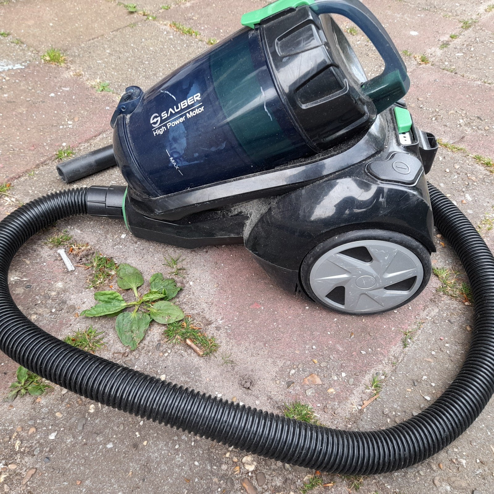 SAUBER stofzuiger, zonder stofzak, Witgoed en Apparatuur, Stofzuigers, Ophalen, Overige merken, Overige typen, Zo goed als nieuw