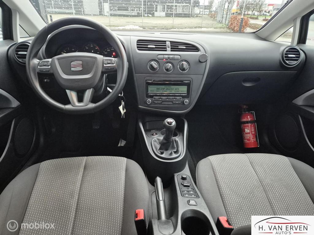 Seat Leon 1.6 TDI Ecomotive Reference, Voorwielaandrijving, Euro 5, Start-stop-systeem, 1225 kg