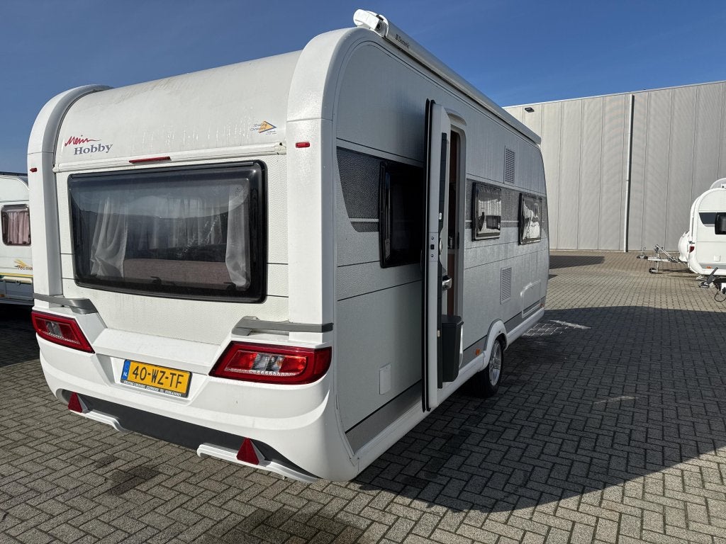 Hobby De Luxe 495 UL Mover, Luifel, Kachel, Rondzit, Hobby, Bedrijf