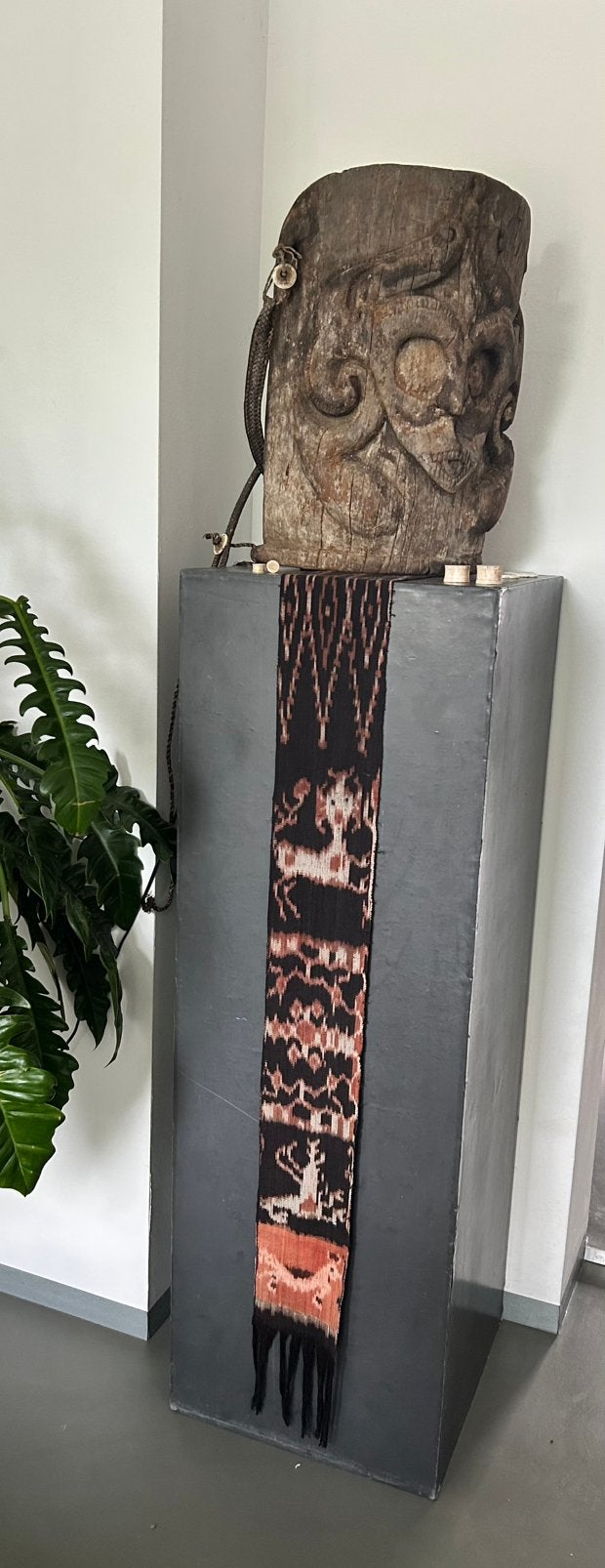 Antraciet Industriële Sokkel/ pilaar zink en MDF  120 x 40, Ophalen, Gebruikt